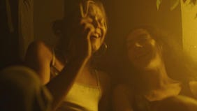 Erupcja Review (In Theaters)