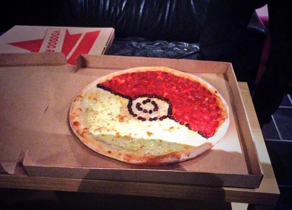 pokeball_pizza